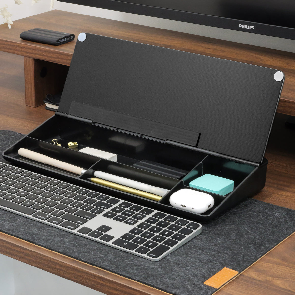 Hedria Desktop Whiteboard Tray